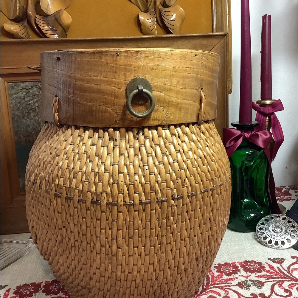 Antique Chinese Woven Willow Fisherman Handcrafted Woven Basket
